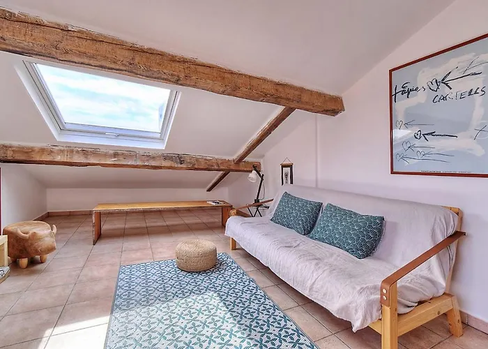 Immogroom - Cosy - Forville Market - Sea View